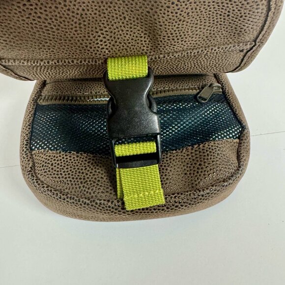 Haiku Crossbody Purse Vegan Pebble Leather Green Strap Floral - Picture 5 of 9